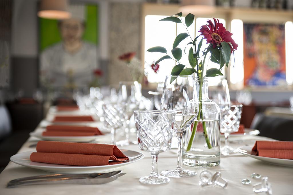 Malerwinkl Restaurant + Kunsthotel Hatzendorf 外观 照片